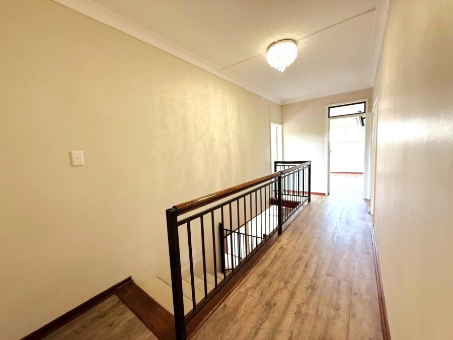 To Let 4 Bedroom Property for Rent in Dan Pienaar Free State